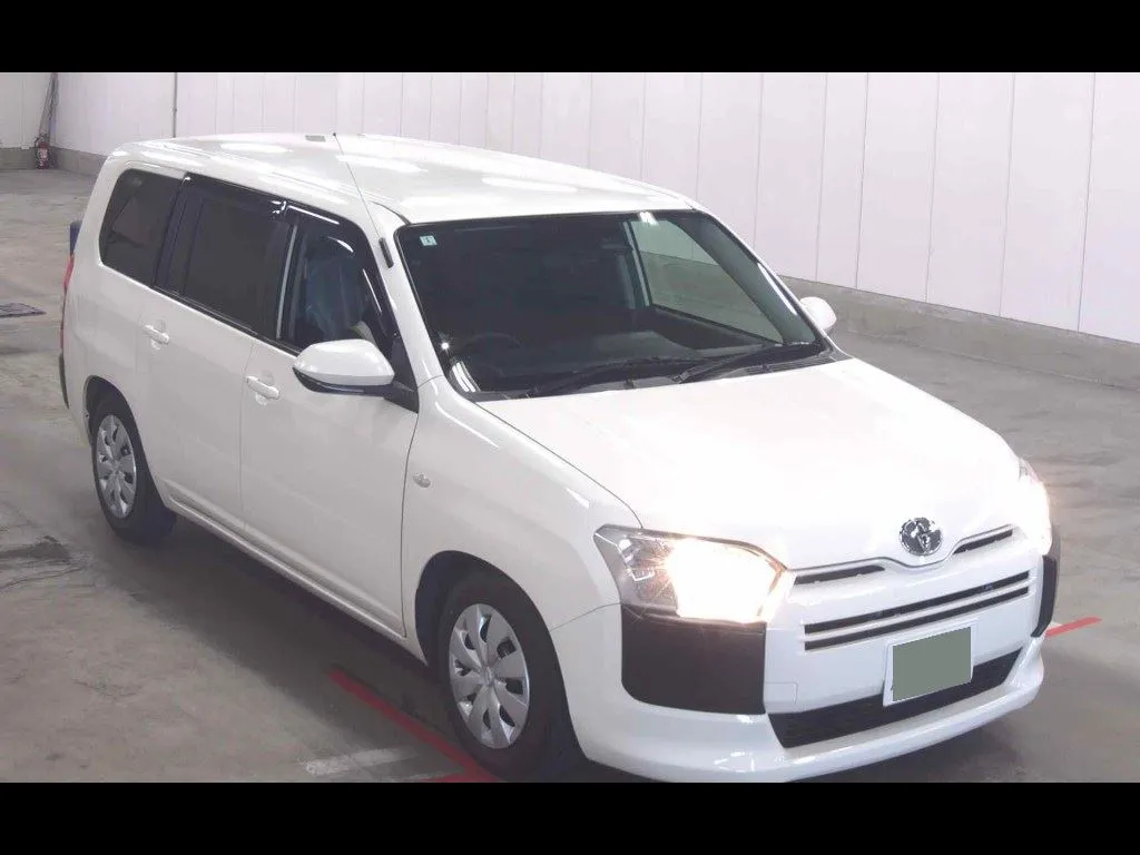 TOYOTA PROBOX 4WD F