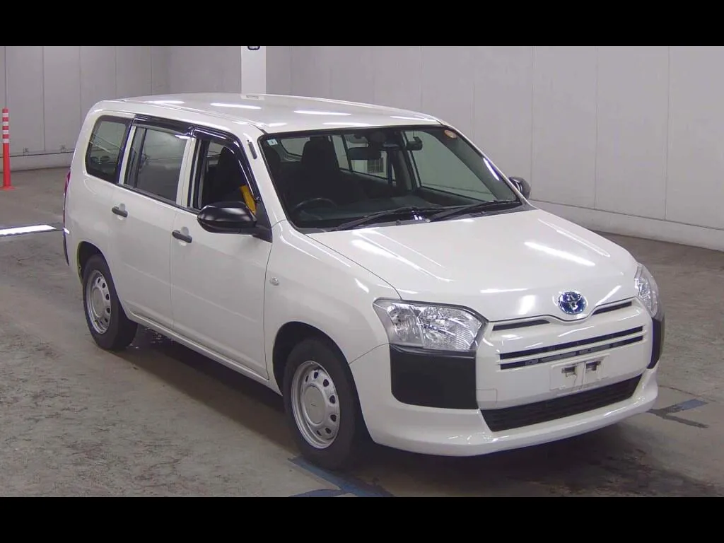 TOYOTA PROBOX HYBRID DX COMFORT