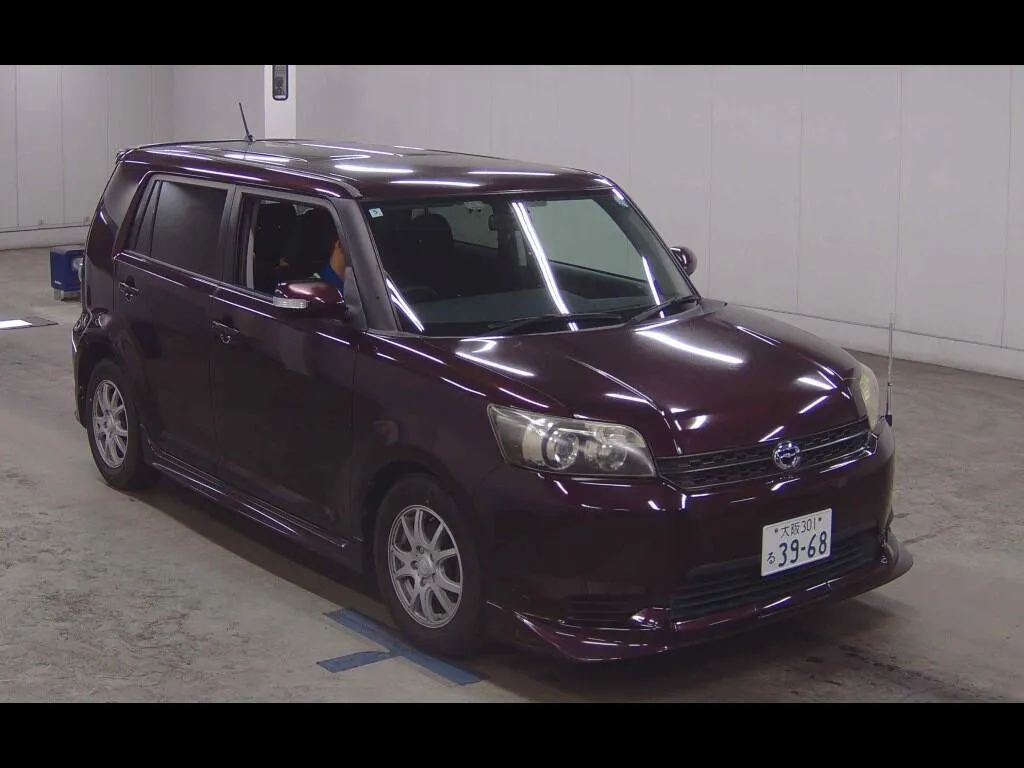 TOYOTA COROLLA RUMION 1.5G