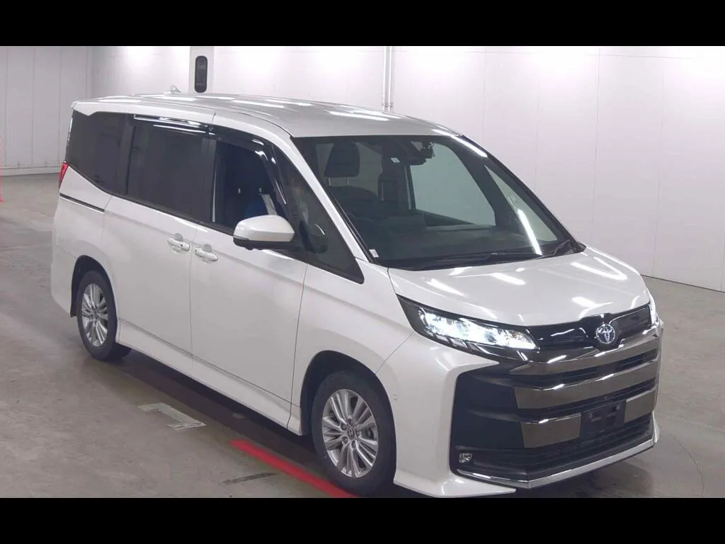 TOYOTA NOAH HYBRID S-G