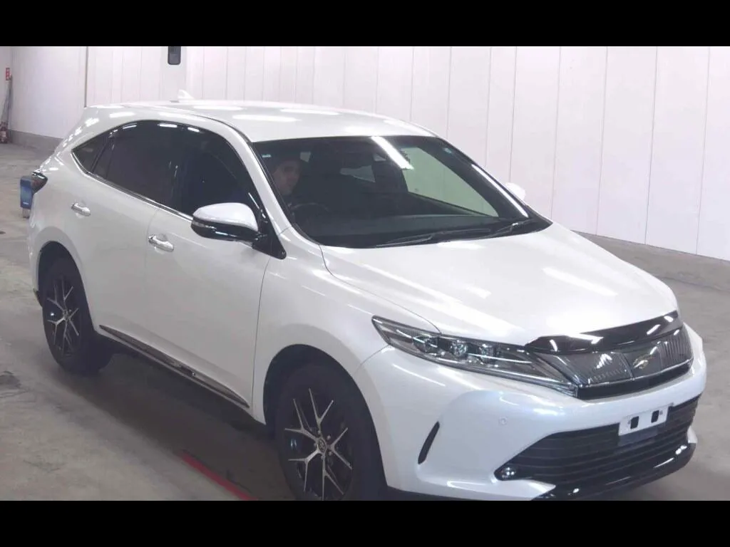 TOYOTA HARRIER 4WD PREMIUM STYLE NOIR