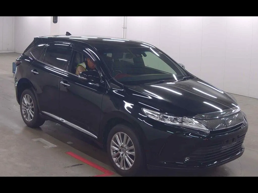 TOYOTA HARRIER PREMIUM