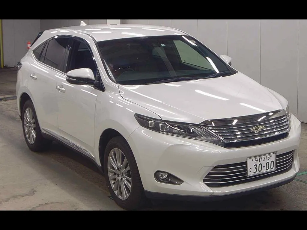 TOYOTA HARRIER PREMIUM