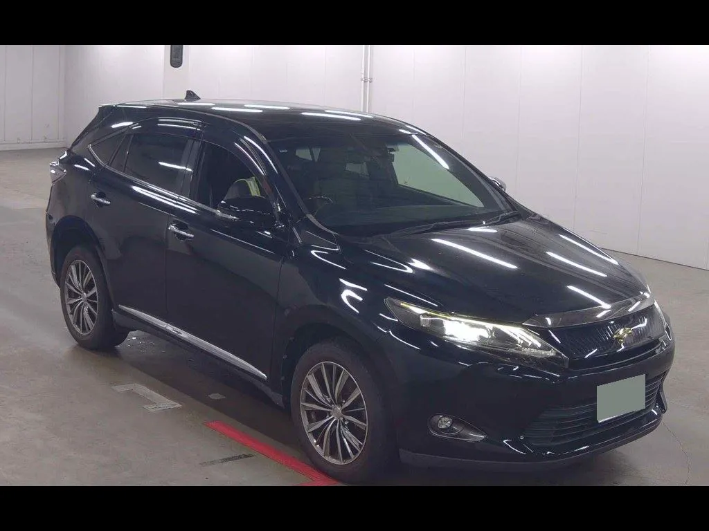 TOYOTA HARRIER PREMIUM