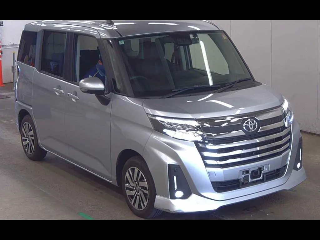 TOYOTA ROOMY CUSTOM G