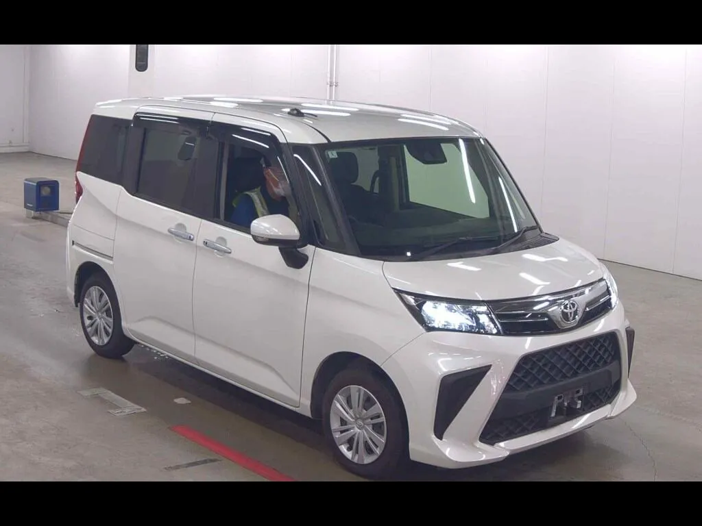 TOYOTA ROOMY 4WD G