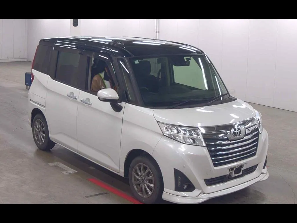 TOYOTA ROOMY CUSTOM G