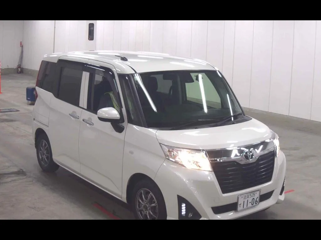 TOYOTA ROOMY X S