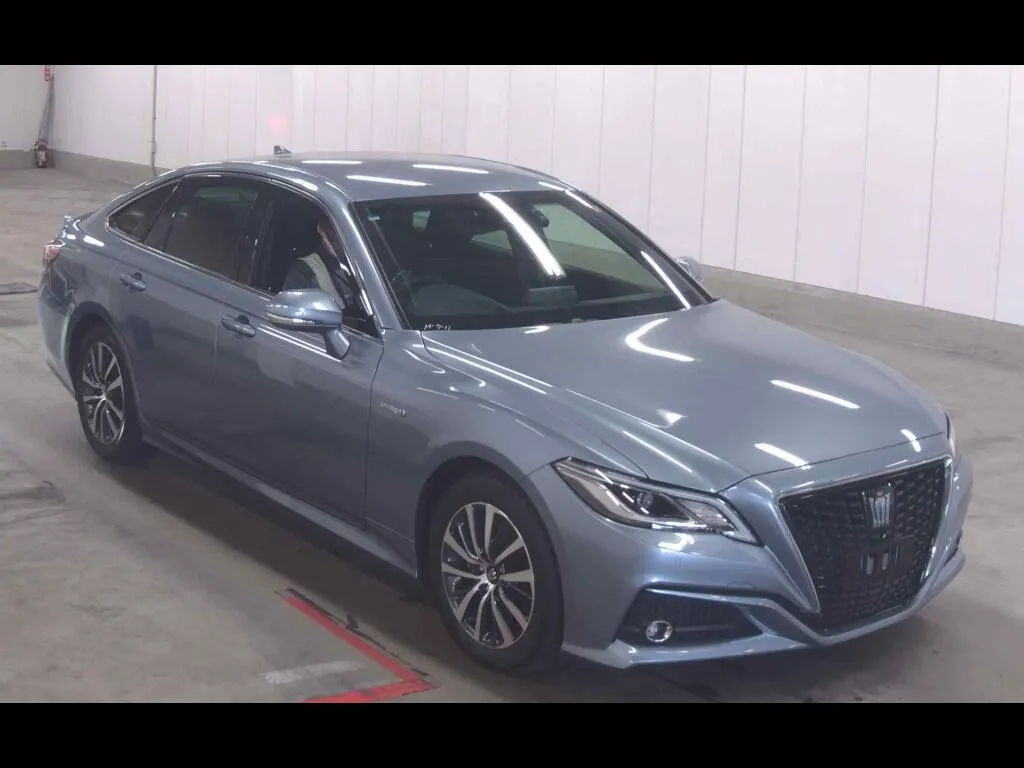TOYOTA CROWN HYBRID S C PACKAGE