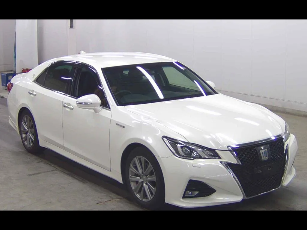 TOYOTA CROWN HYBRID ATHLETE G
