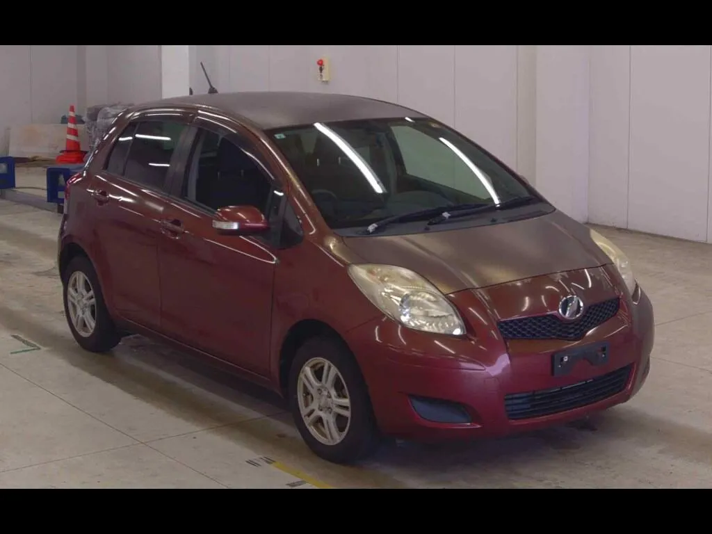 TOYOTA VITZ 5D F LIMITED Ⅱ