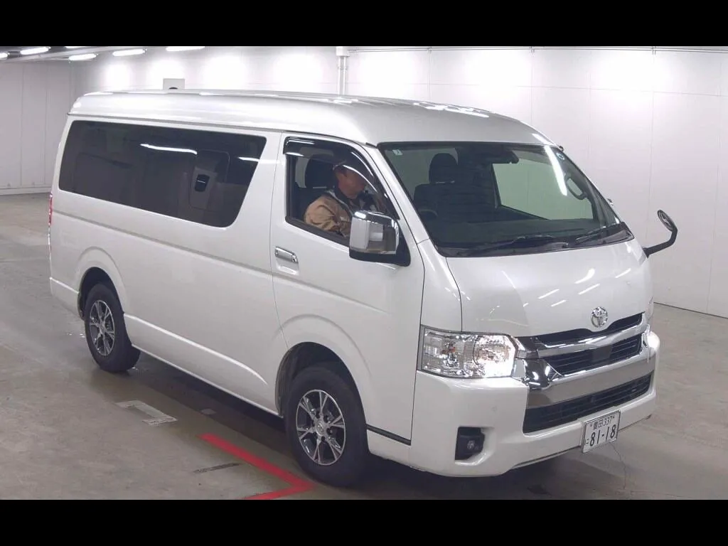 TOYOTA HIACE WAGON 4D 4WD GL