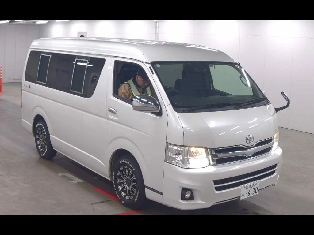 TOYOTA HIACE WAGON 4D GL