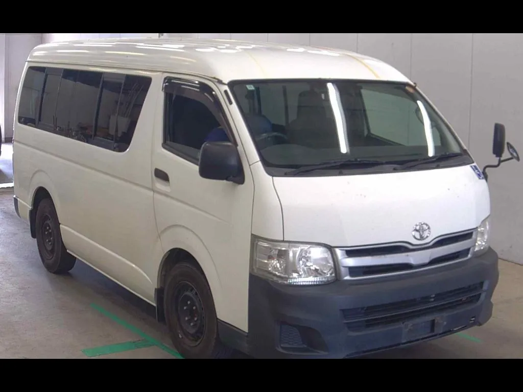 TOYOTA HIACE WAGON 4D DX