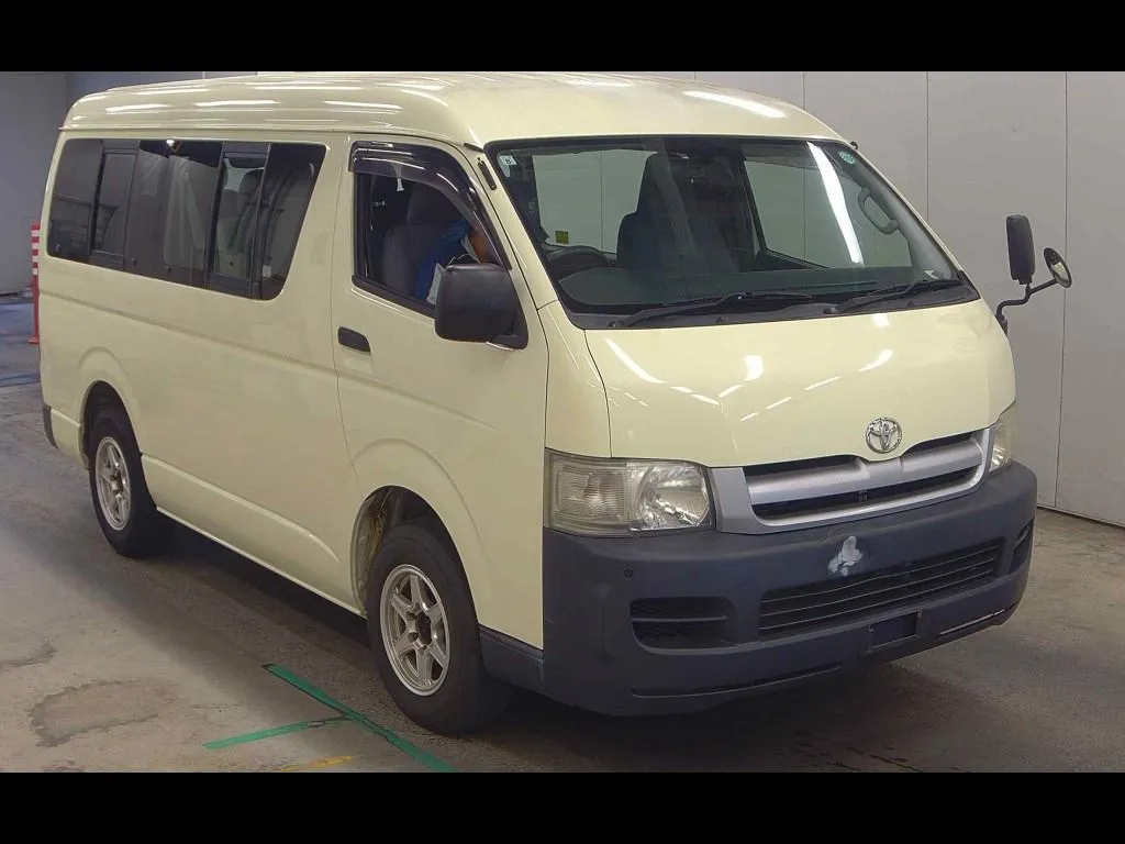 TOYOTA HIACE WAGON 4D 4WD DX