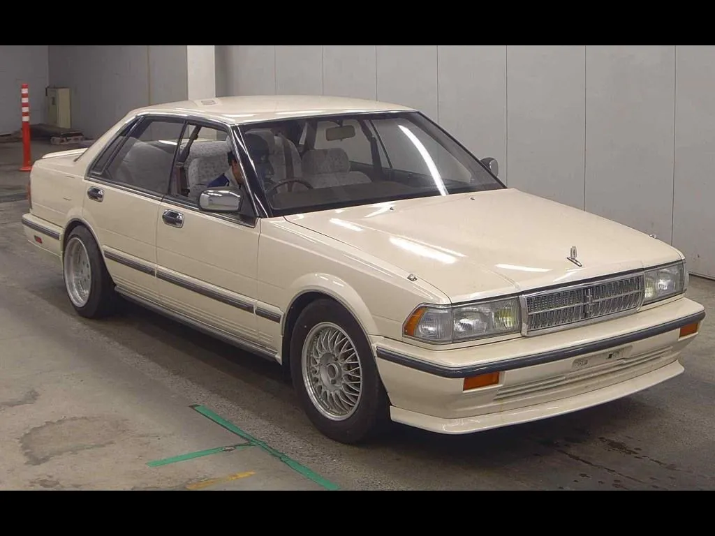 NISSAN CEDRIC 4D BROUGHAM VIP TURBO