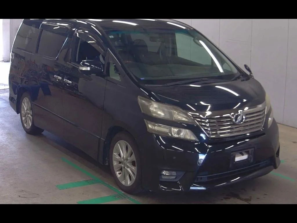 TOYOTA VELLFIRE 2.4Z PLATINUM SELECTION