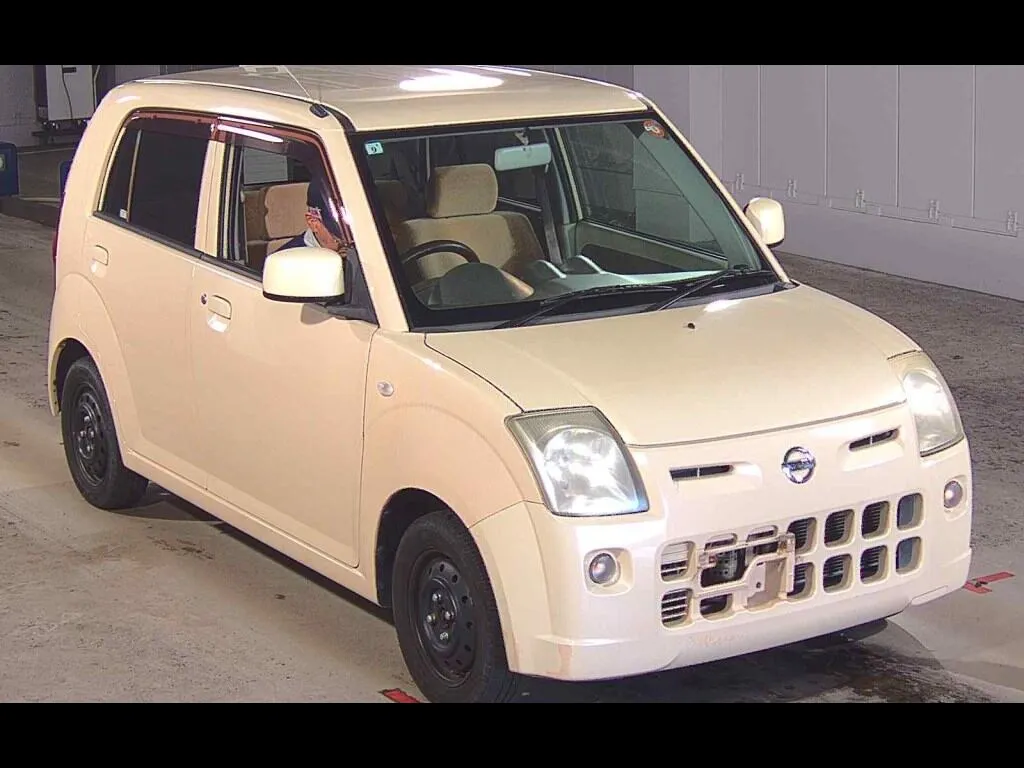 NISSAN PINO S