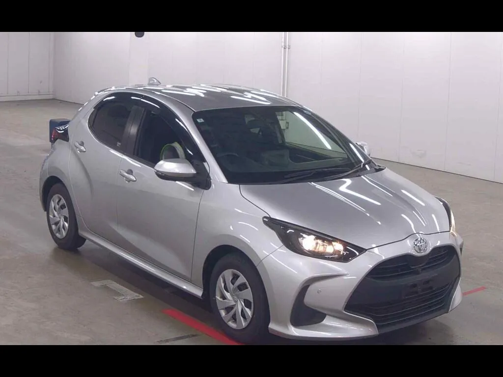 TOYOTA YARIS X