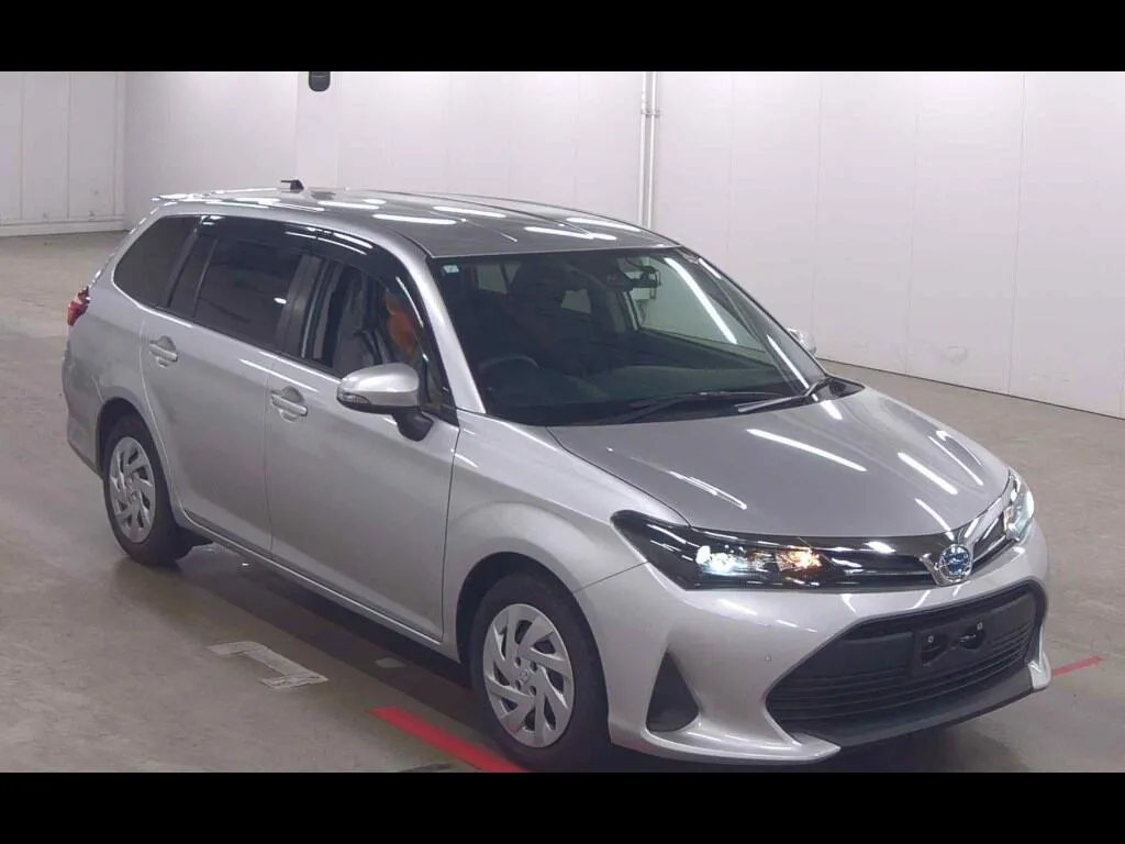 TOYOTA COROLLA FIELDER HYBRID EX