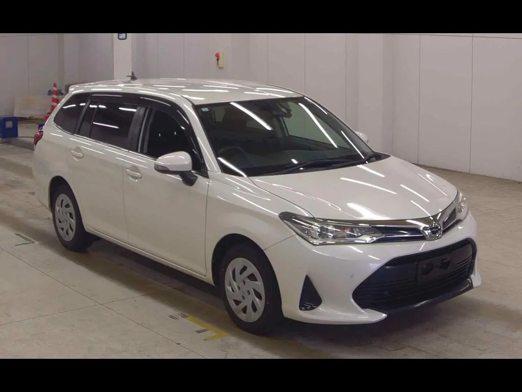 TOYOTA COROLLA FIELDER 1.5G