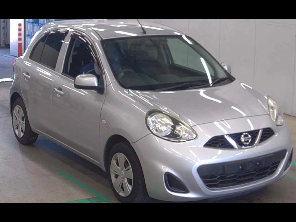 NISSAN MARCH 5D X V SELECTION