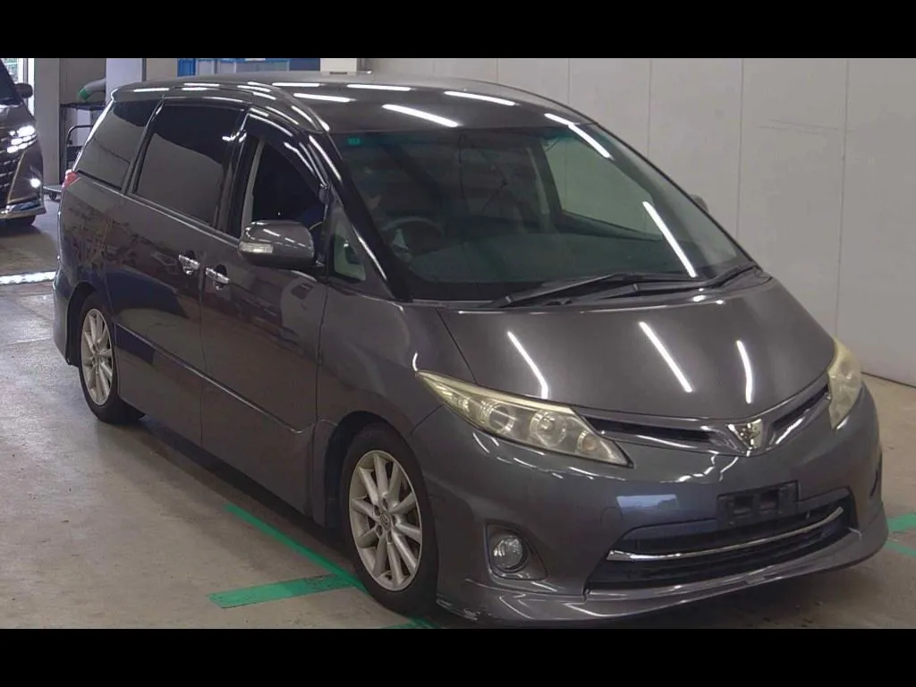 TOYOTA ESTIMA 5D AERAS