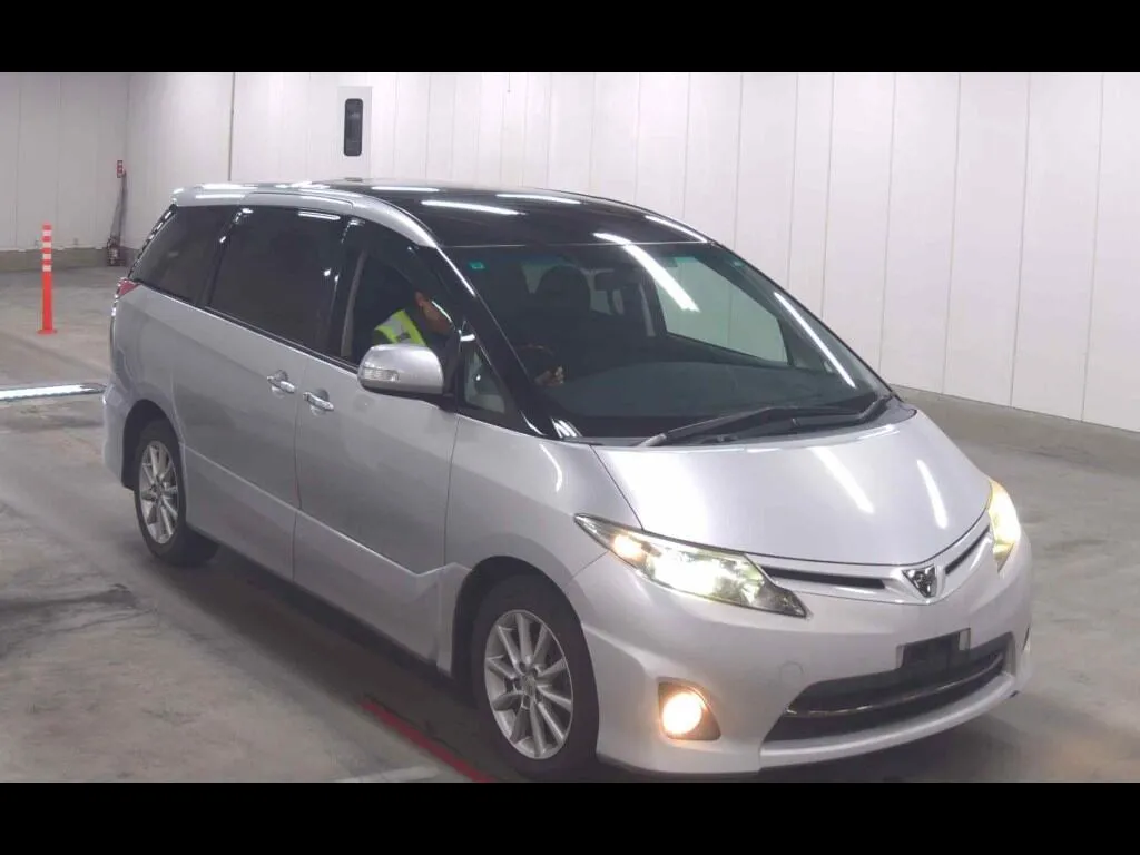 TOYOTA ESTIMA 5D 4WD 2.4 AERAS G EDITION