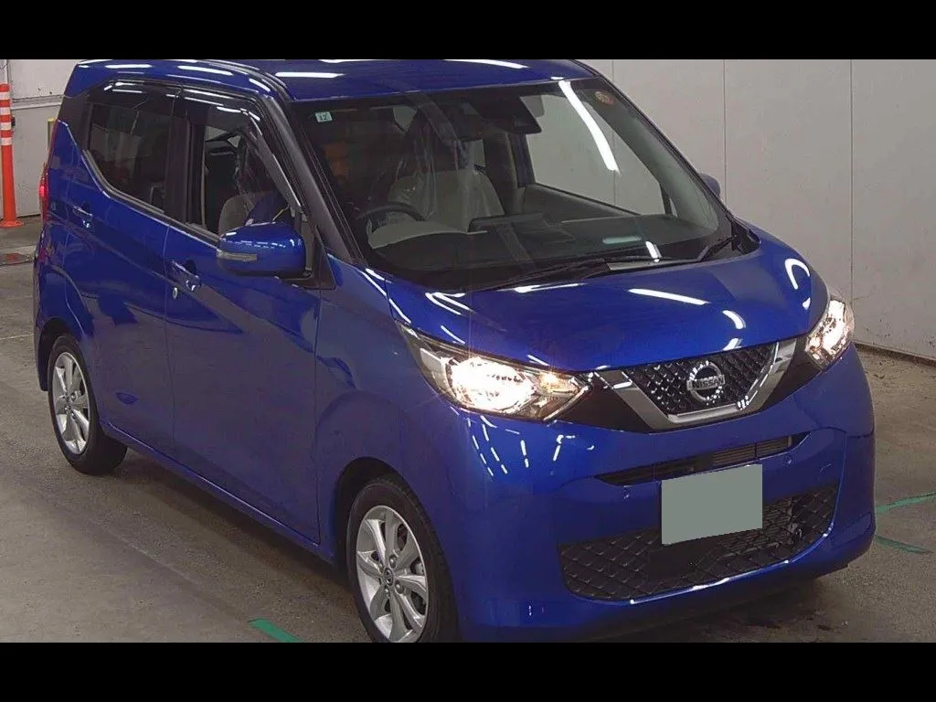 NISSAN DAYZ X
