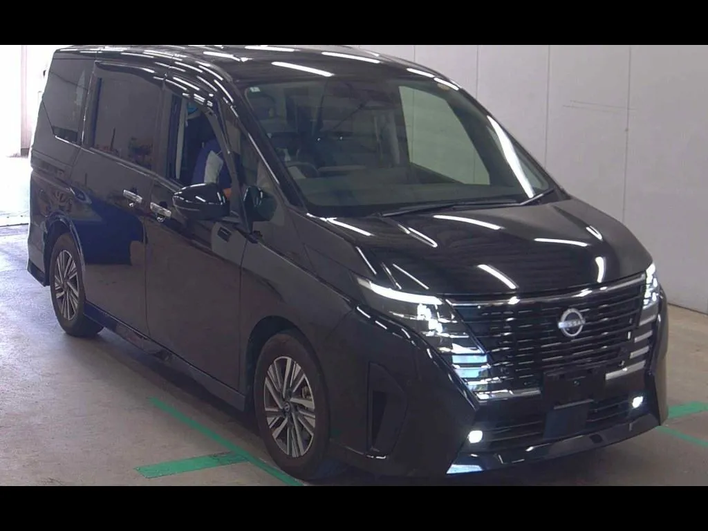 NISSAN SERENA 5D E-POWER HIGHWAY STAR V