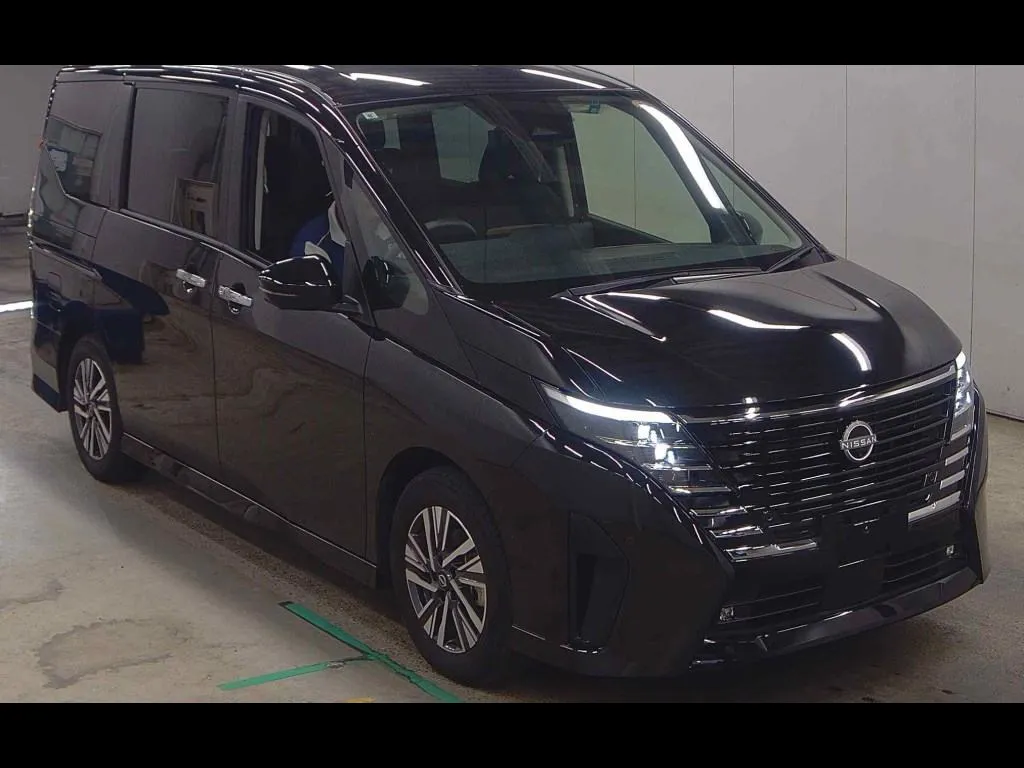 NISSAN SERENA 5D E-POWER HIGHWAY STAR V