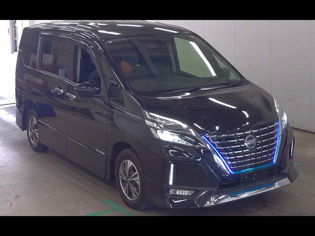 NISSAN SERENA 5D E-POWER HIGHWAY STAR V