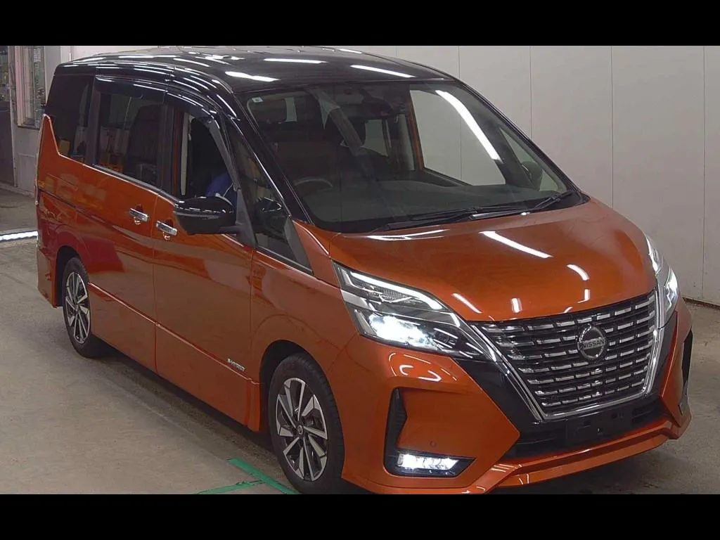 NISSAN SERENA 5D HIGHWAY STAR V