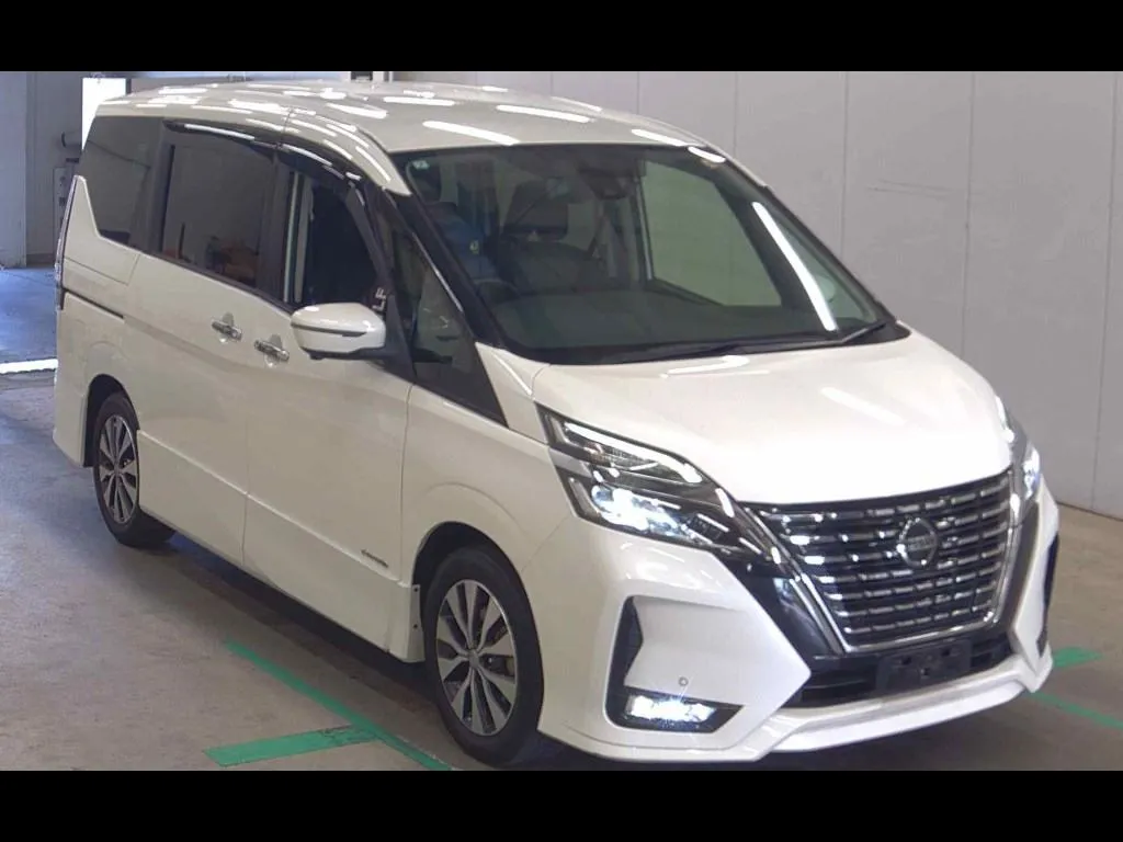 NISSAN SERENA 5D HIGHWAY STAR V
