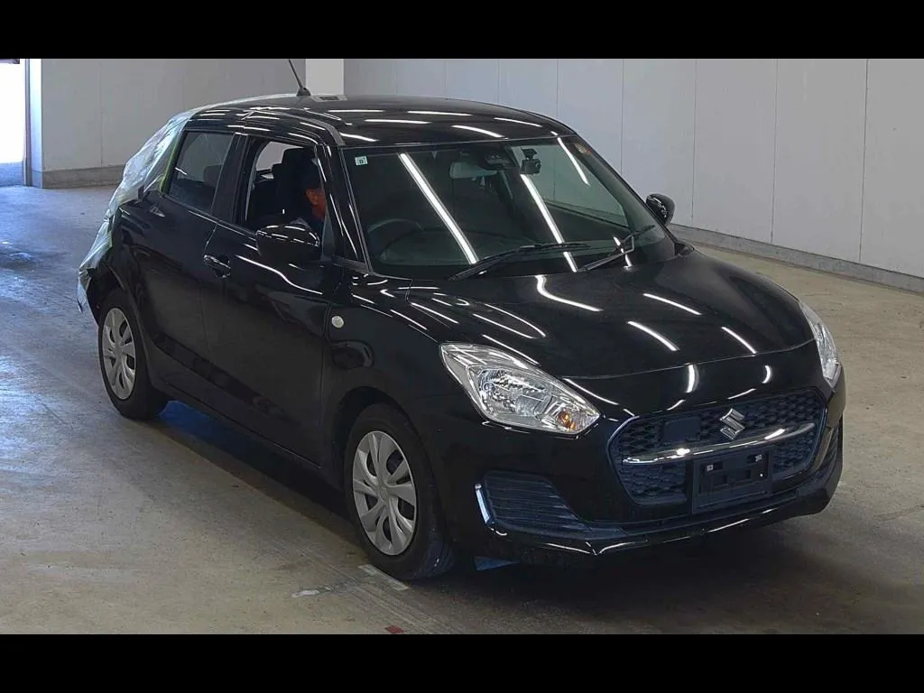 SUZUKI SWIFT 5D XG