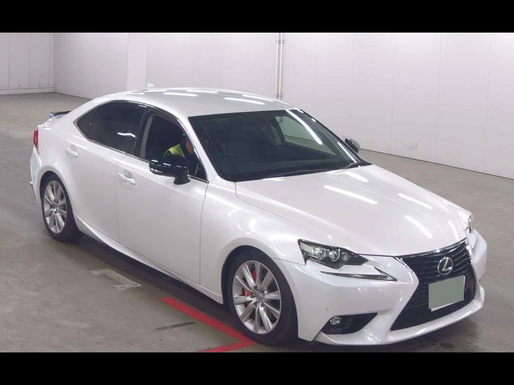 LEXUS IS 4D IS250
