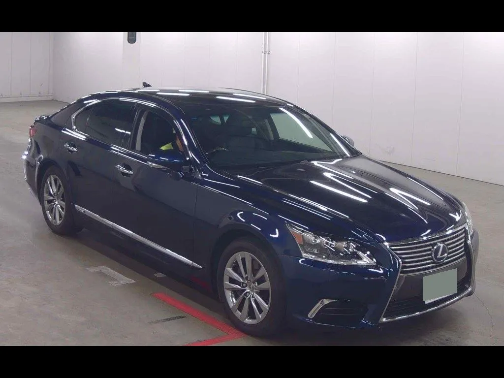 LEXUS LS 4WD LS600H VERSION C