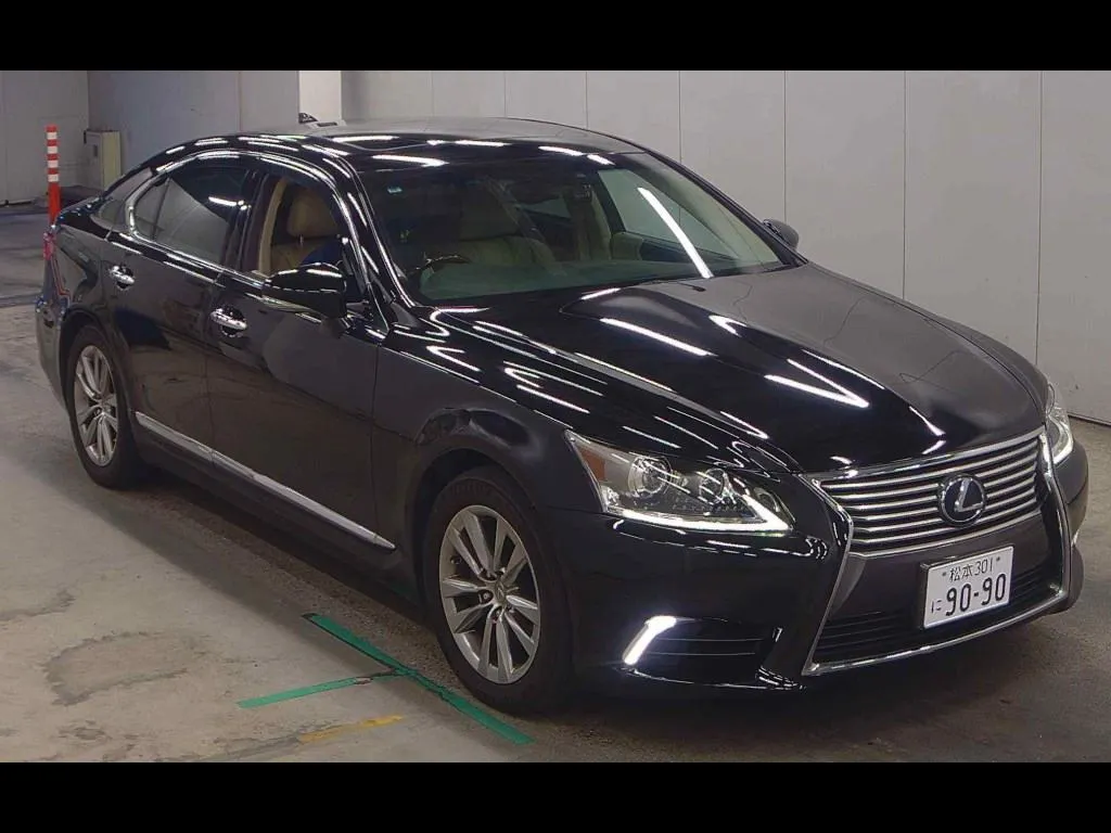 LEXUS LS LS460 VERSION L
