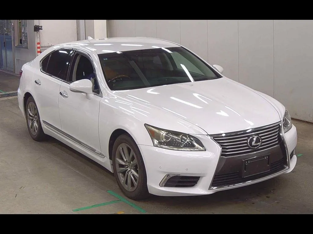 LEXUS LS LS460 VERSION L