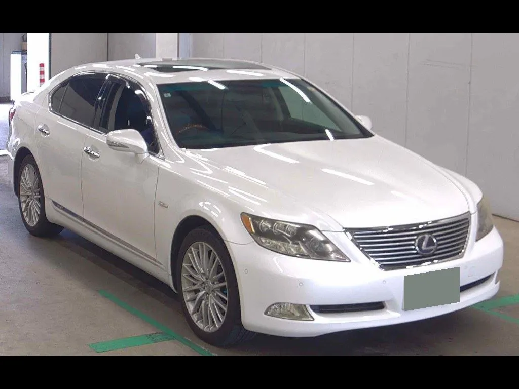 LEXUS LS 4WD LS600H I PACKAGE