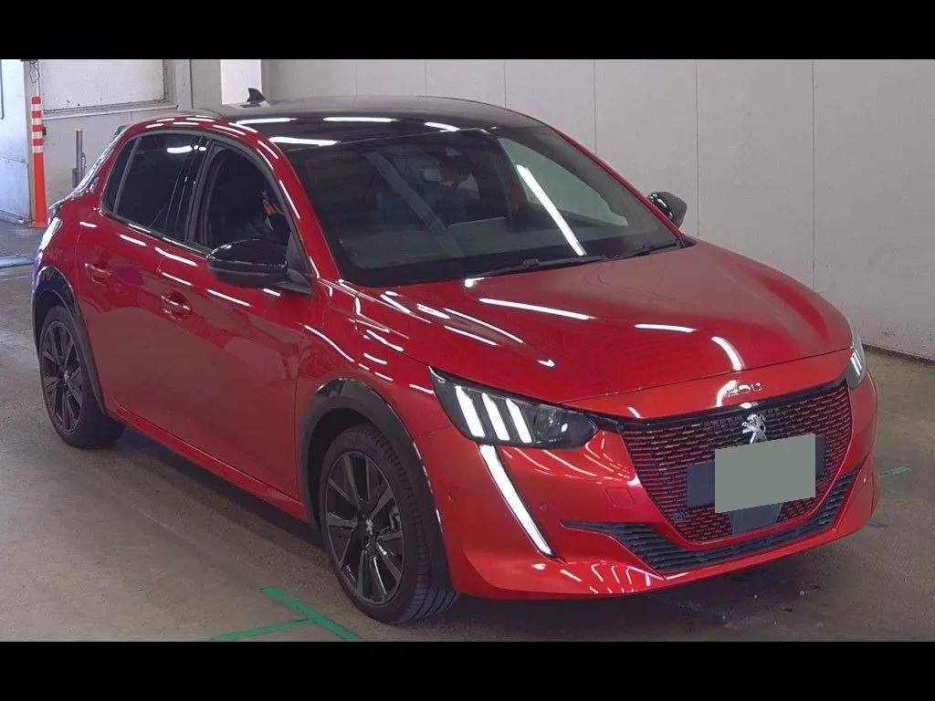 PEUGEOT E-208 GT