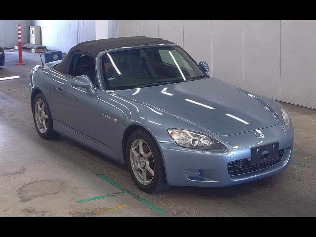 HONDA S2000 BASE GRADE
