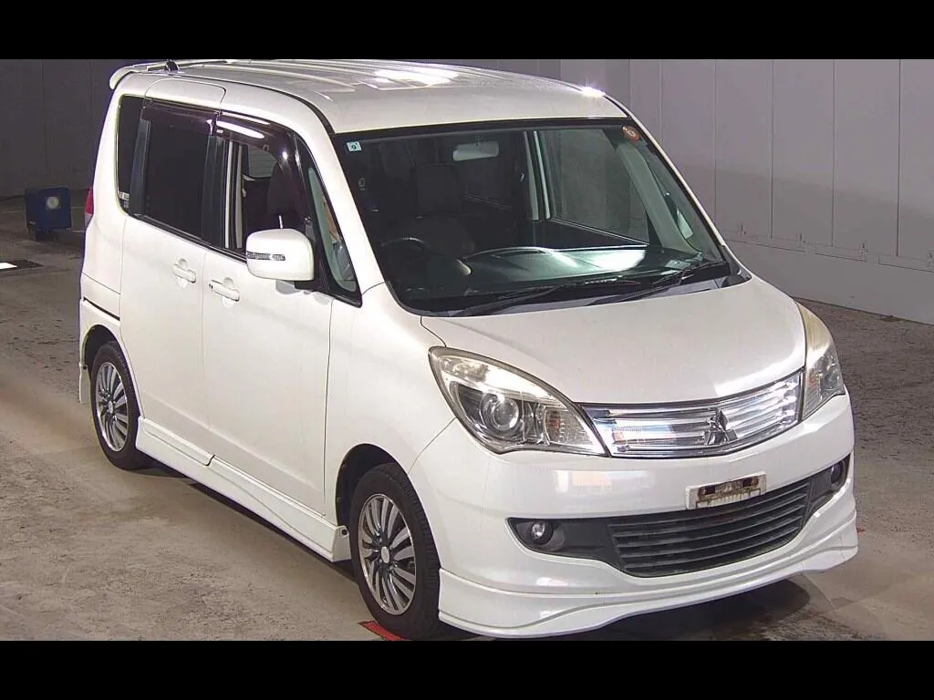 MITSUBISHI DELICA D:2 S