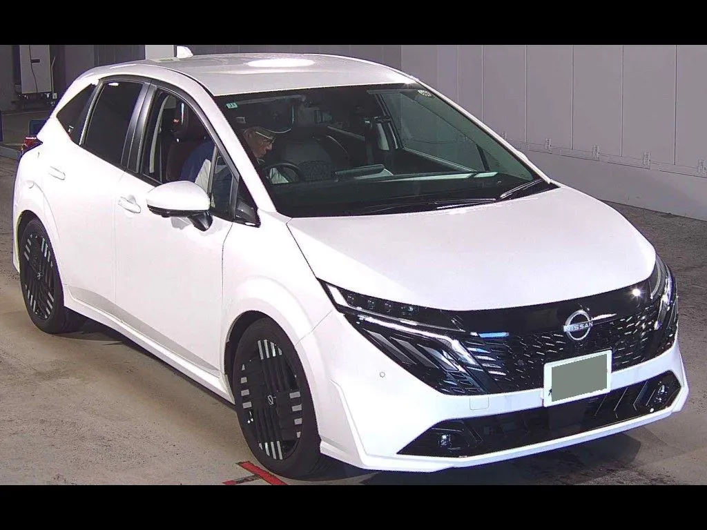 NISSAN AURA G