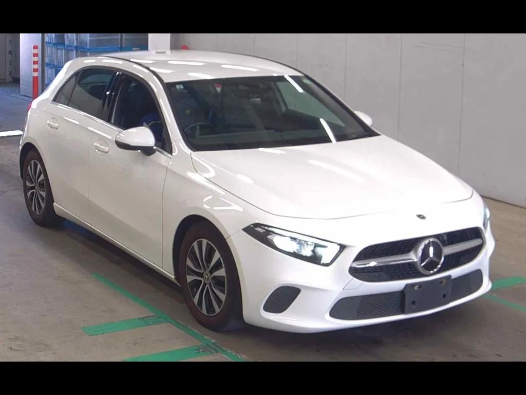 MERCEDES BENZ A-CLASS A180