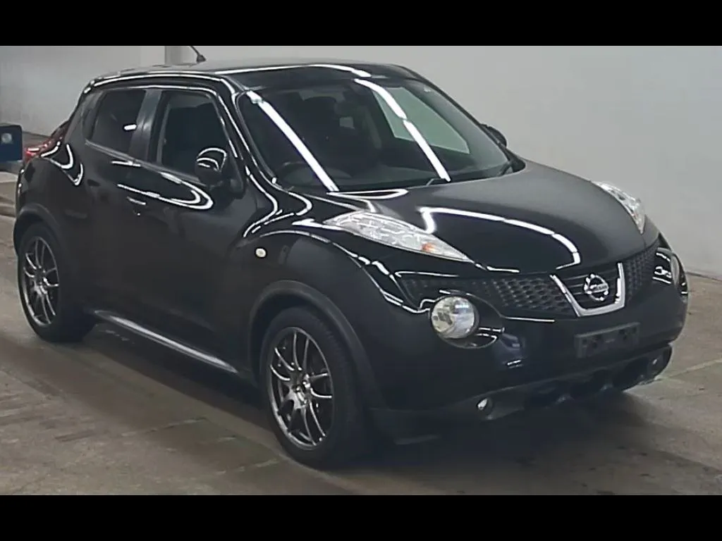 NISSAN JUKE 15RX TYPE V