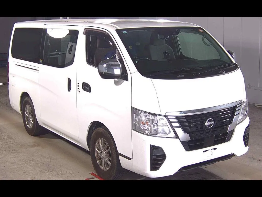 NISSAN CARAVAN VAN 5D 4WD LONG EX