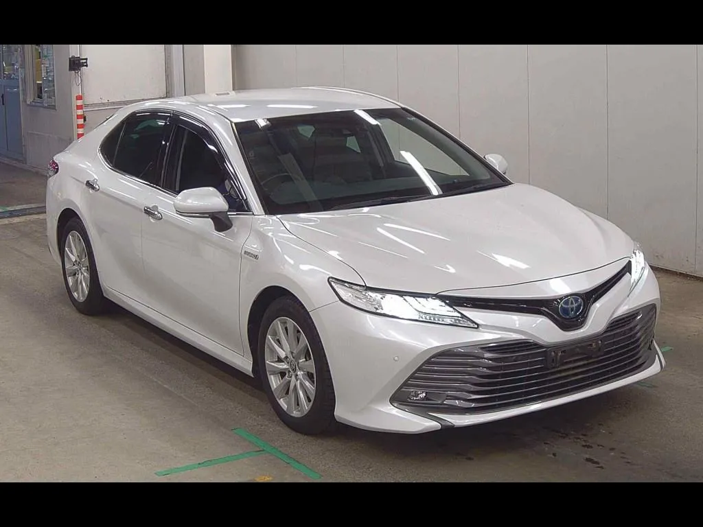 TOYOTA CAMRY 4D G