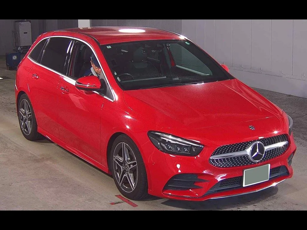 MERCEDES BENZ B-CLASS B200D AMG LINE