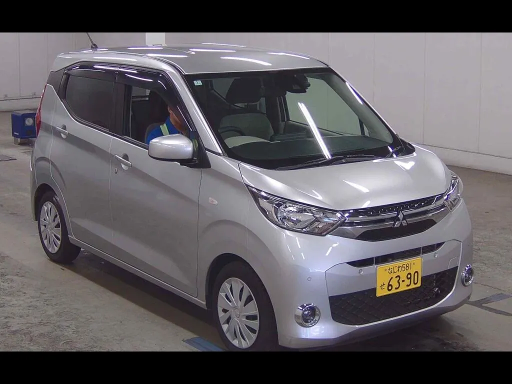 MITSUBISHI EK WAGON M